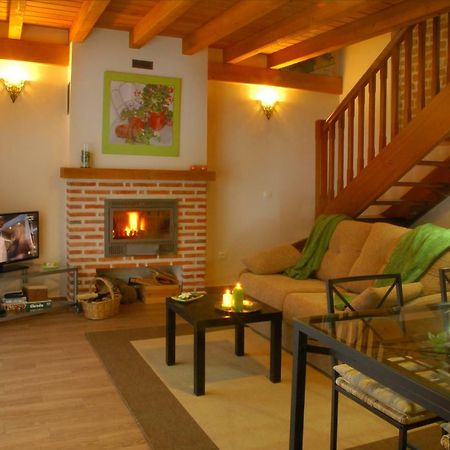 Apartament La Casita De Adanero Zewnętrze zdjęcie